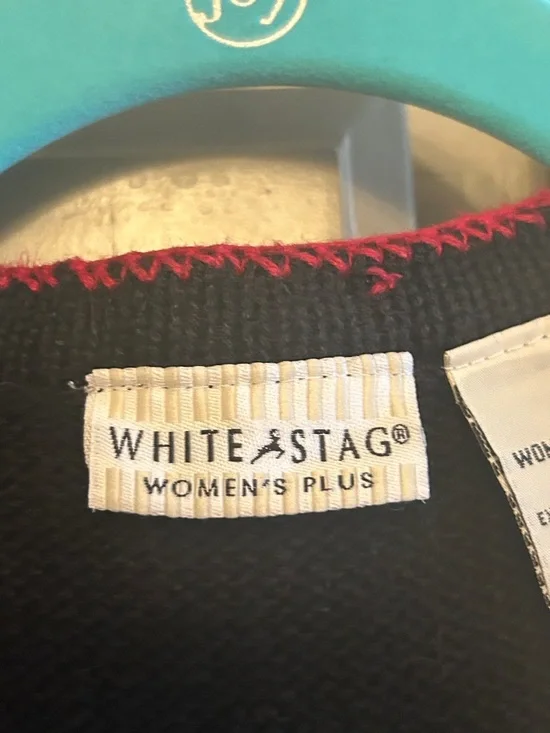 White Stag Christmas Cardinal Vest - Picture 2 of 8